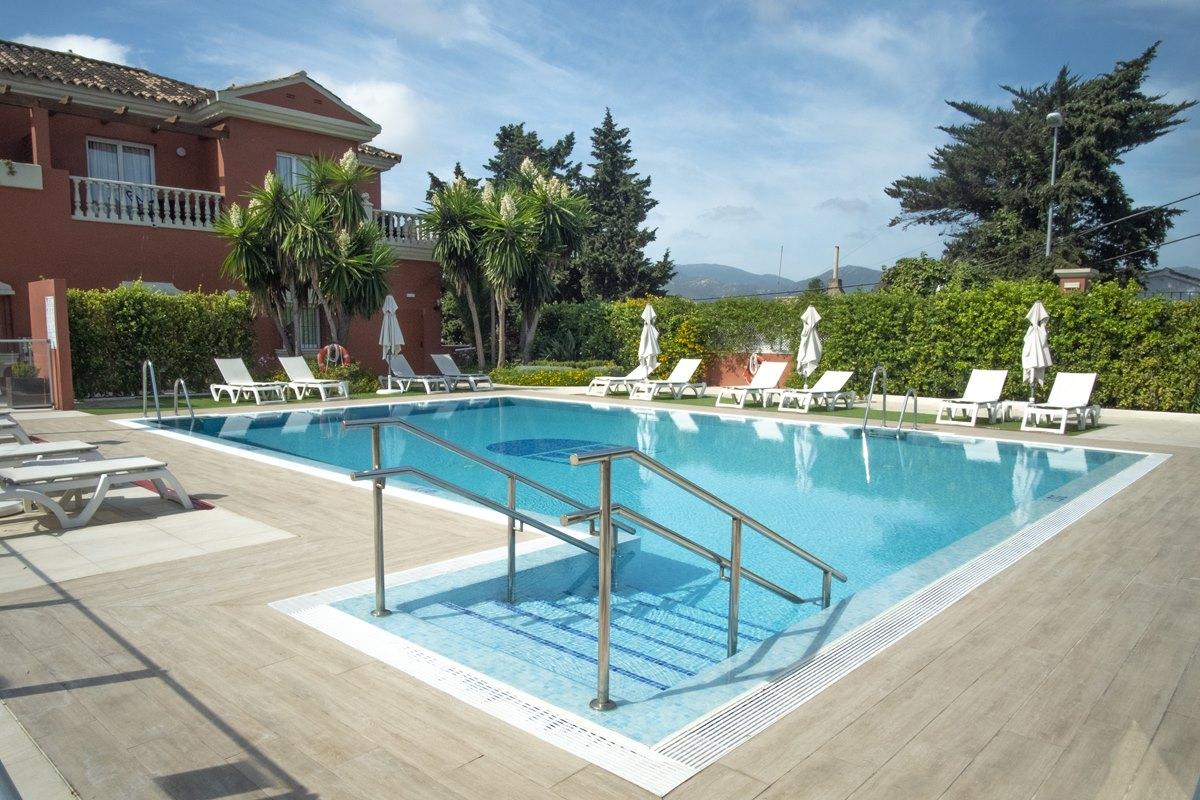 Alboran Algeciras Hotel Buitenkant foto